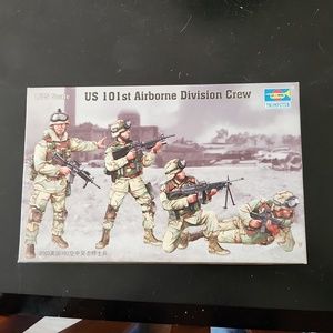 US 101st airborne division crew